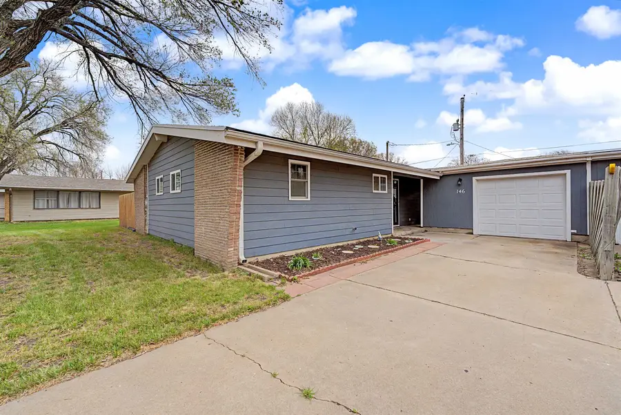 146 Taft Ct., Salina, KS 67401 - #2