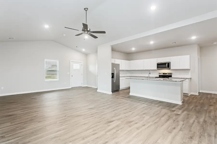 1566 N Emerald Valley Dr, Mulvane, KS 67110 - #3