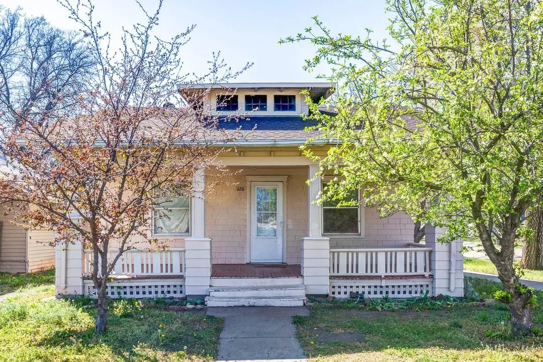 226 S Phillips, Salina, KS 67401 - #1