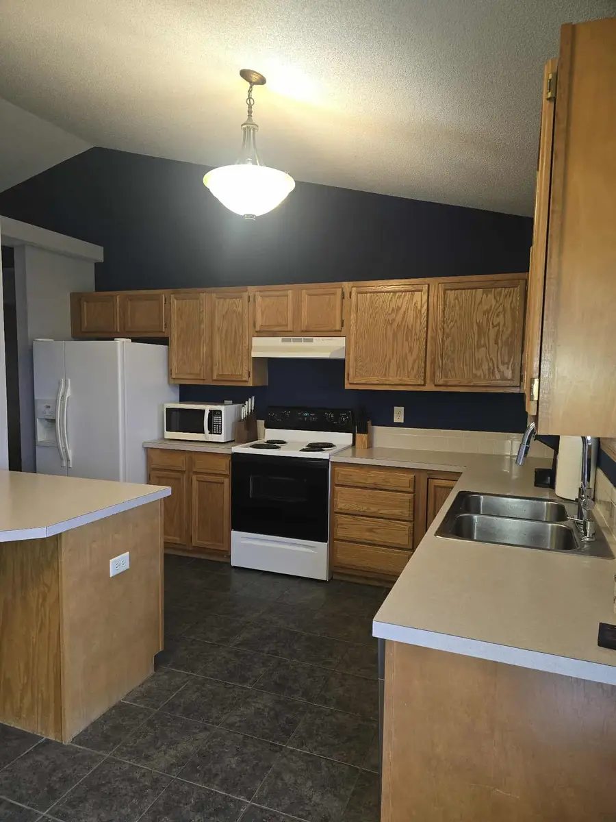 6324 N Chisholm Pointe St, Park City, KS 67219 - #3