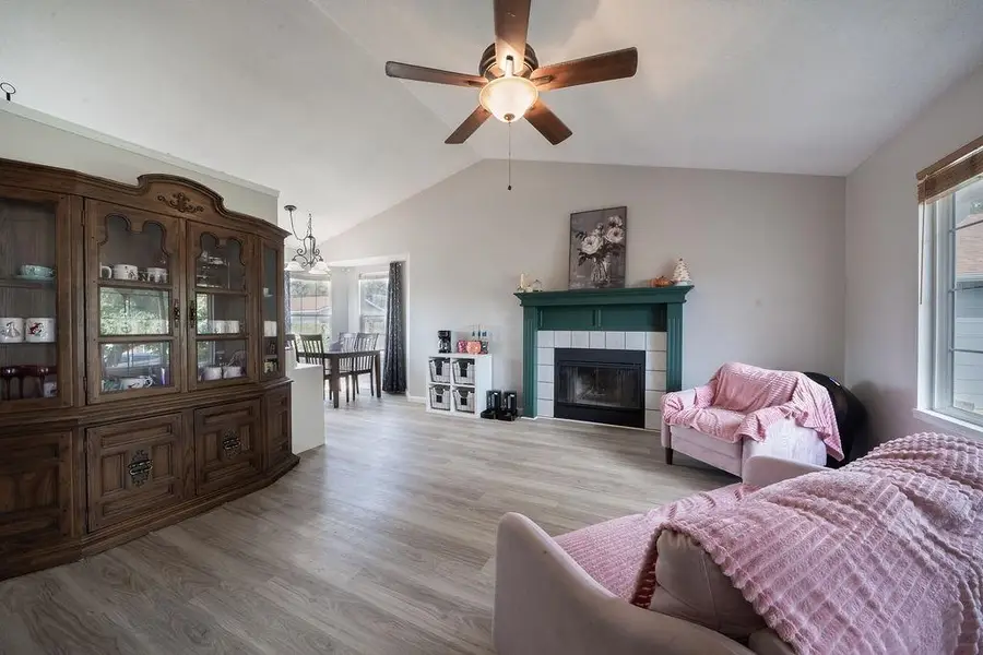 5005 E 27th St N, Wichita, KS 67220 - #3