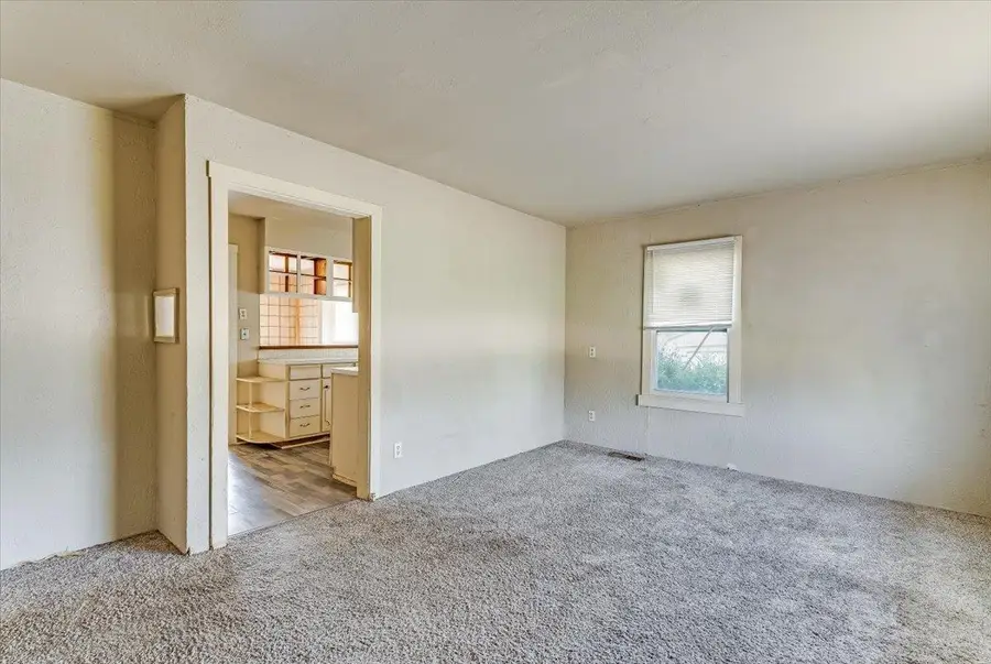 535 N Boyd St, Wichita, KS 67212 - #3