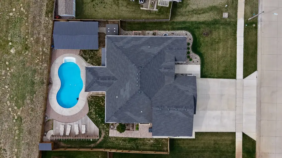 2224 River Trail Rd, Salina, KS 67401 - #2