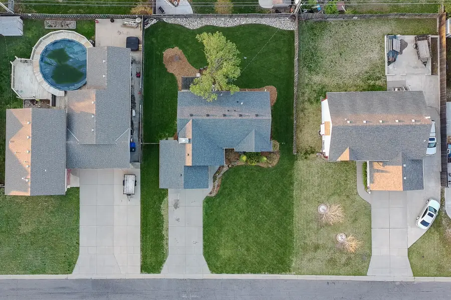 612 E Colleen Ave, Augusta, KS 67010 - #3