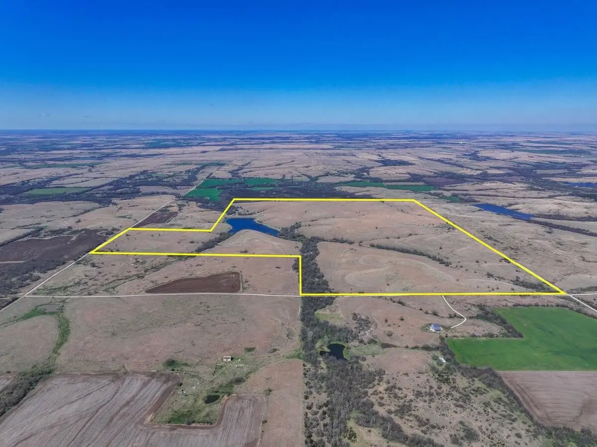 000 92nd Rd, Burden, KS 67019 - #1