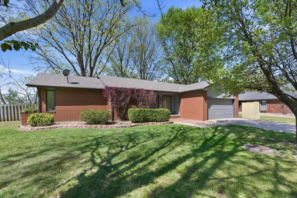 9903 W Dubon, Wichita, KS 67209 - #1