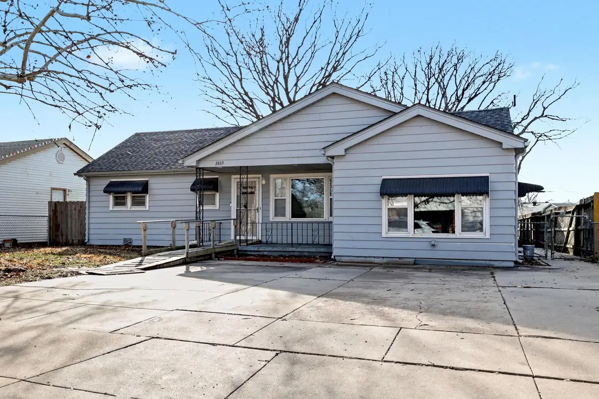 2869 S Mosley St, Wichita, KS 67216 - #1