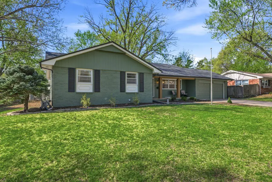 7407 E Plaza Ln, Wichita, KS 67206-2127 - #3