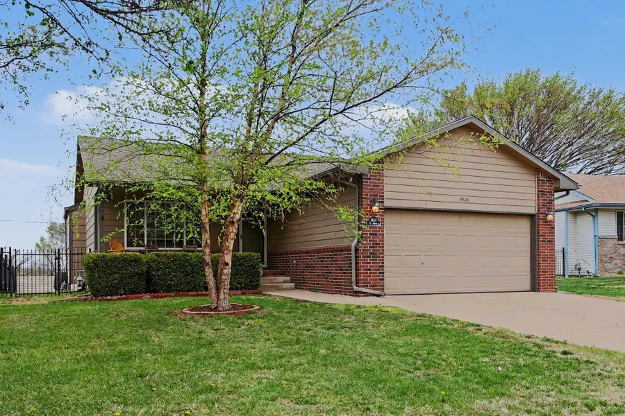 4824 E Ashton St, Bel Aire, KS 67220 - #2