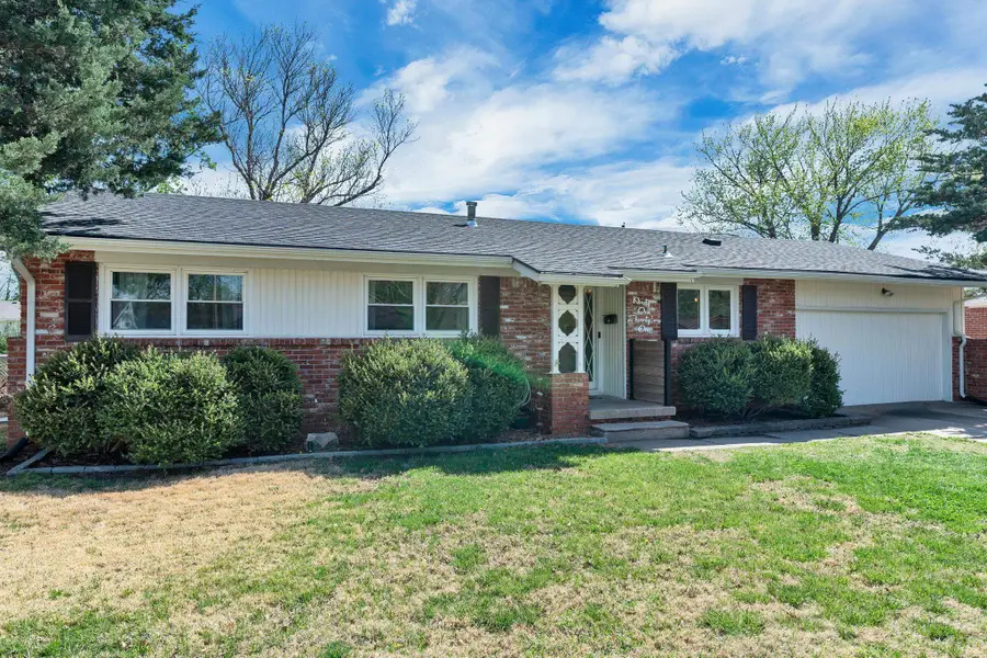 9121 W Hickory Ln, Wichita, KS 67212 - #3