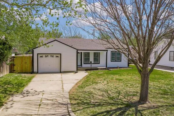 3320 S Palisade Ave, Wichita, KS 67217