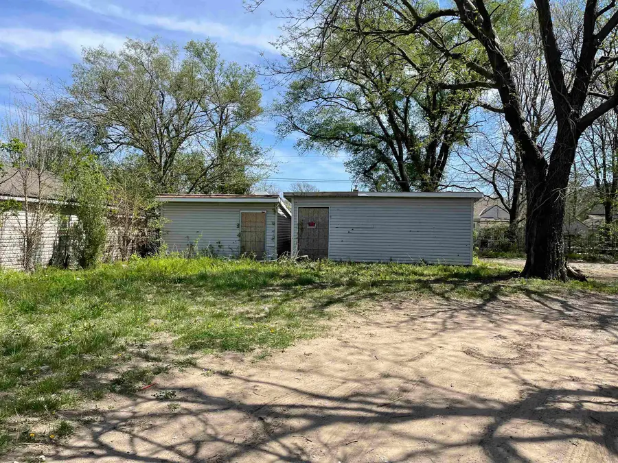 1502 S Hydraulic St, Wichita, KS 67211 - #3