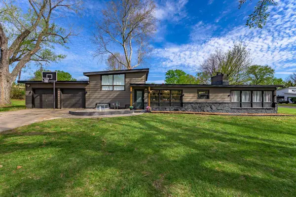 10900 W Edna St, Wichita, KS 67212