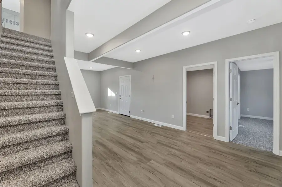 1423 W 1st St N, Wichita, KS 67203 - #3