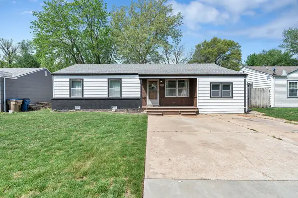1021 N Kokomo Ave, Derby, KS 67037
