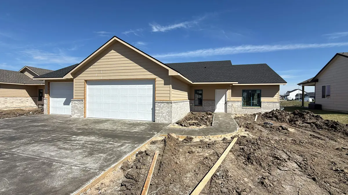 5121 Toben Ct., Bel Aire, KS 67226 - #1