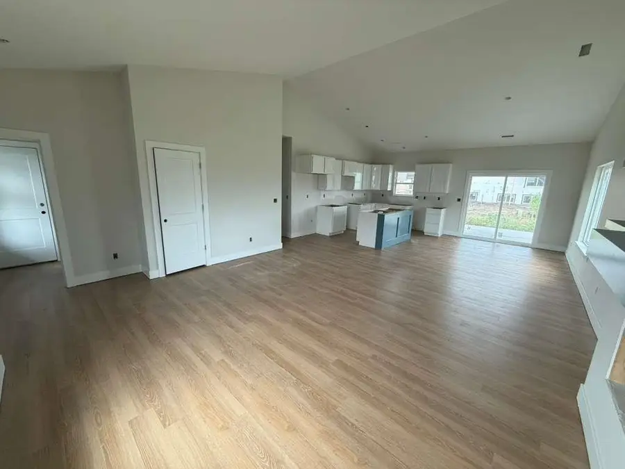 5121 Toben Ct., Bel Aire, KS 67226 - #3