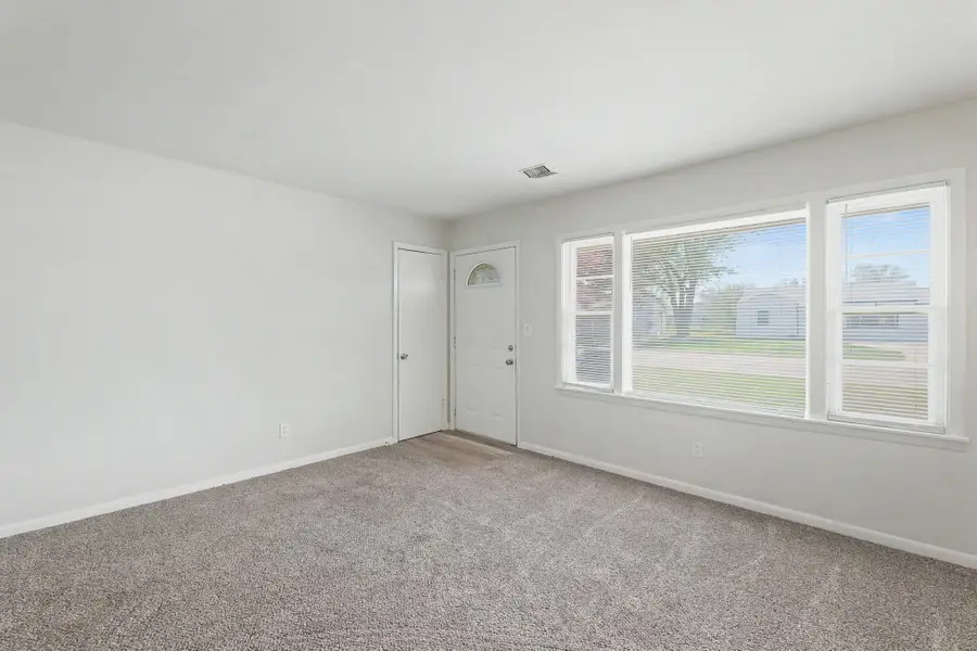 2328 W Greenfield St, Wichita, KS 67217 - #3