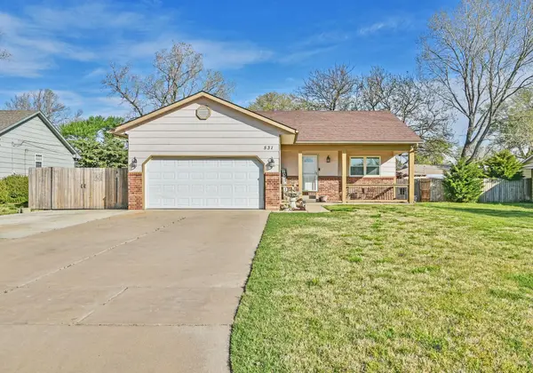 531 N Country Acres, Wichita, KS 67212