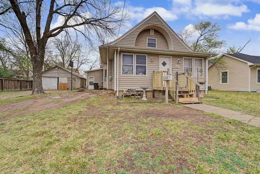 117 Cherry Ave, Minneapolis, KS 67467 - #2