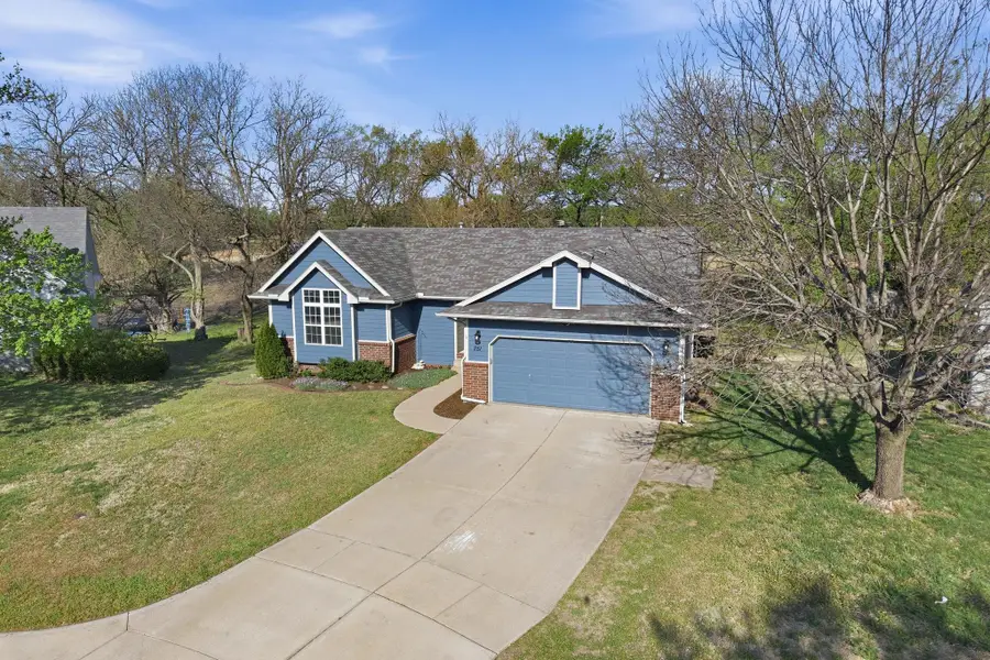 251 N Prairie Creek Ct, Kechi, KS 67067 - #2