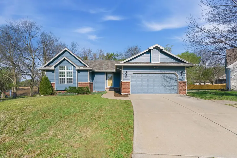 251 N Prairie Creek Ct, Kechi, KS 67067 - #3