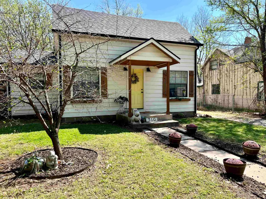 310 N 4th, Arkansas City, KS 67005 - #2