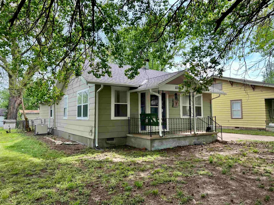 1118 N B, Arkansas City, KS 67005 - #2