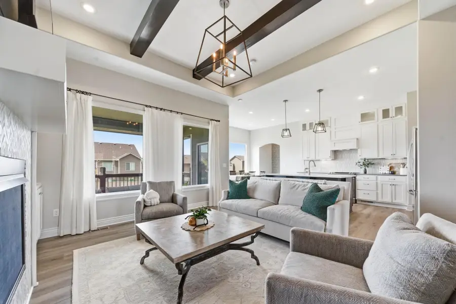 2801 N Woodridge St, Wichita, KS 67226 - #3