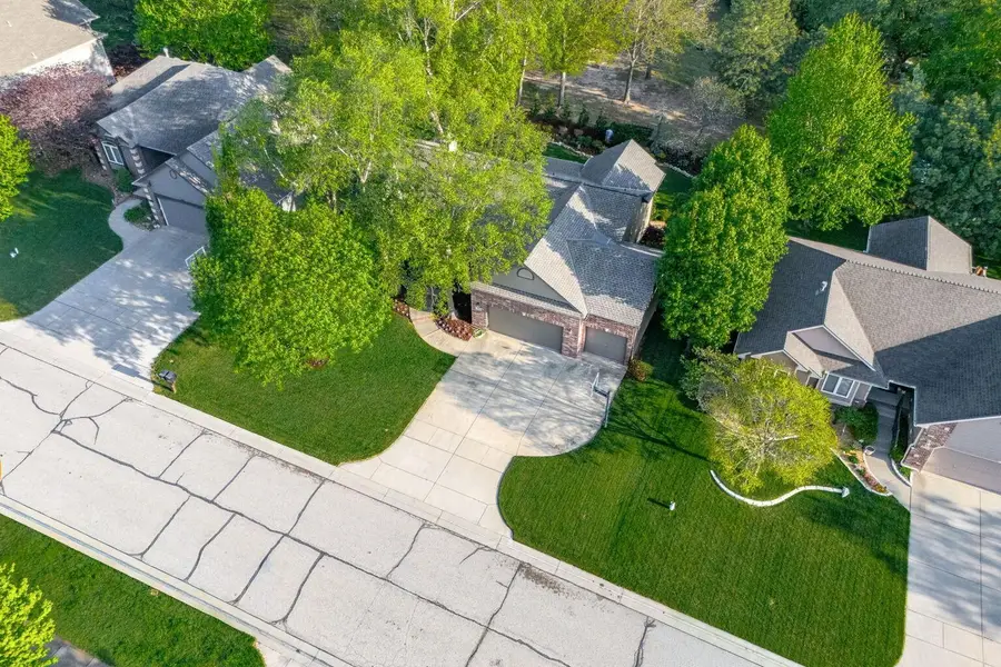 8416 W Shadow Lakes St, Wichita, KS 67205 - #2