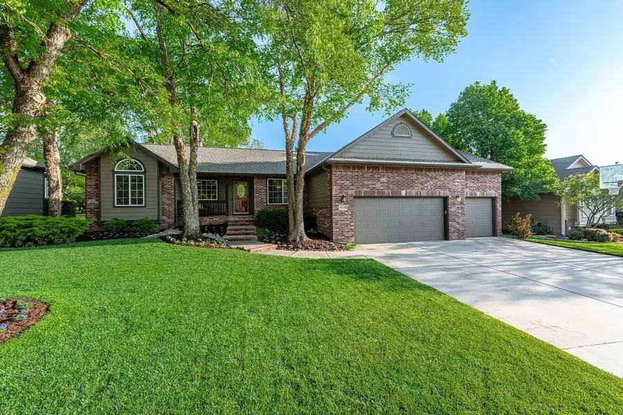 8416 W Shadow Lakes St, Wichita, KS 67205 - #3