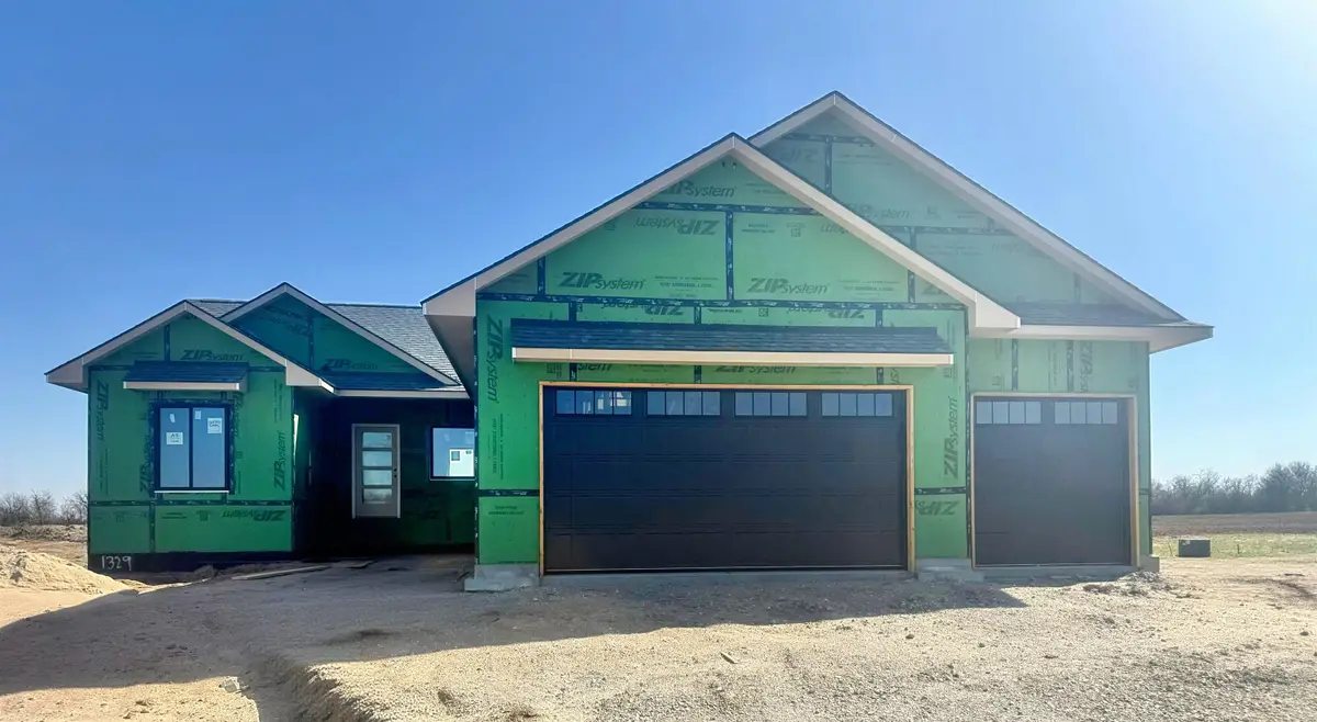 1329 W Greenvale St, Goddard, KS 67052 - #1