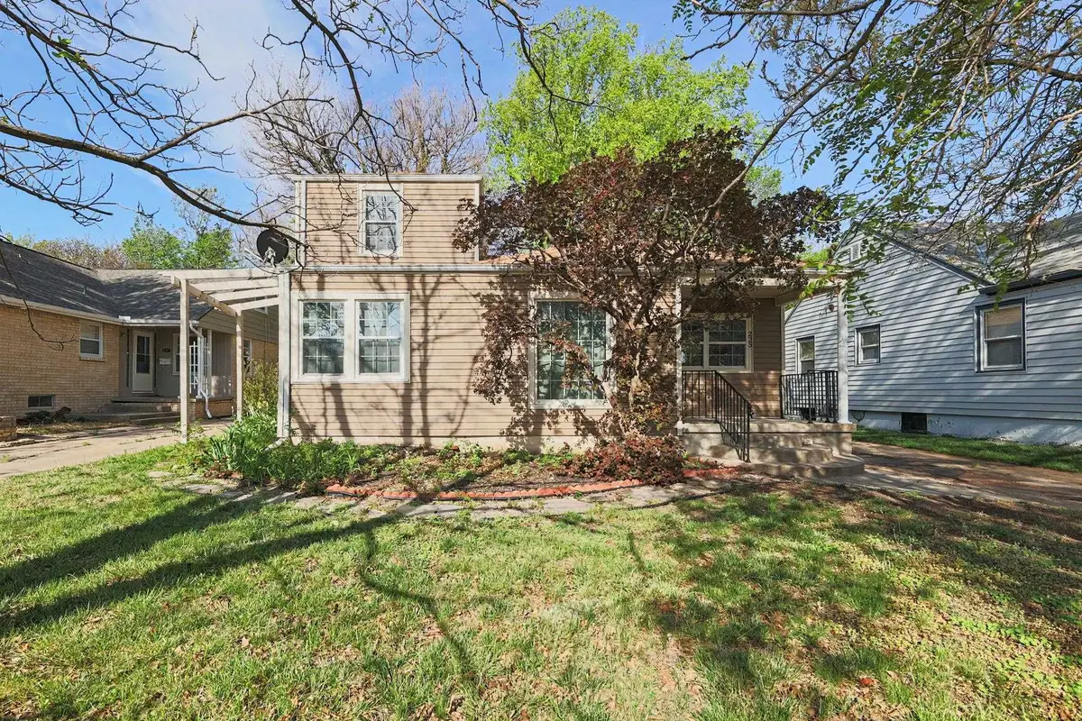 225 S Glendale, Wichita, KS 67218 - #1