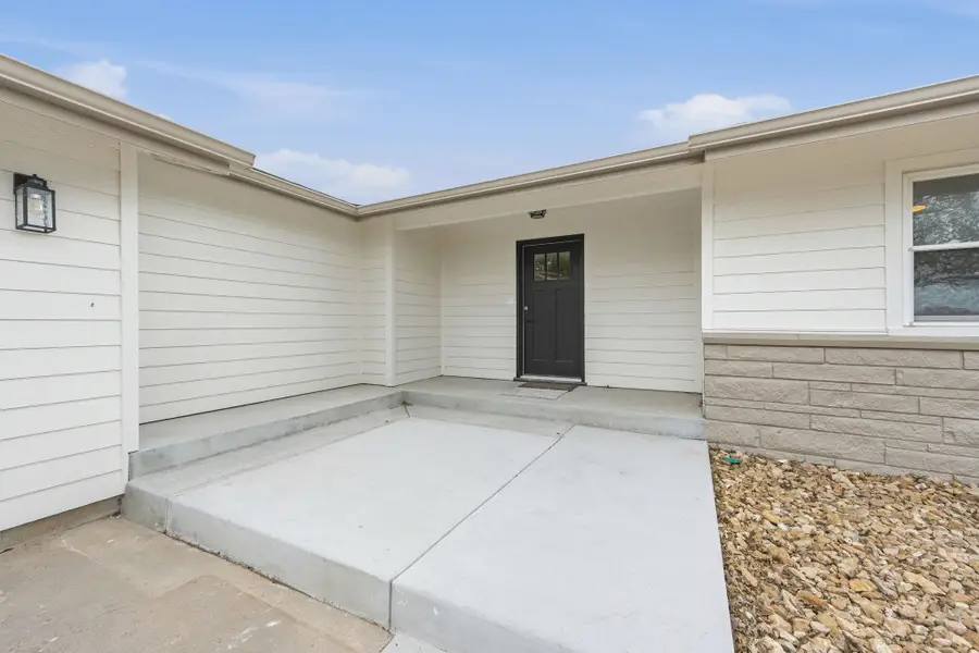 1418 N Meridian Rd, Peck, KS 67120 - #3