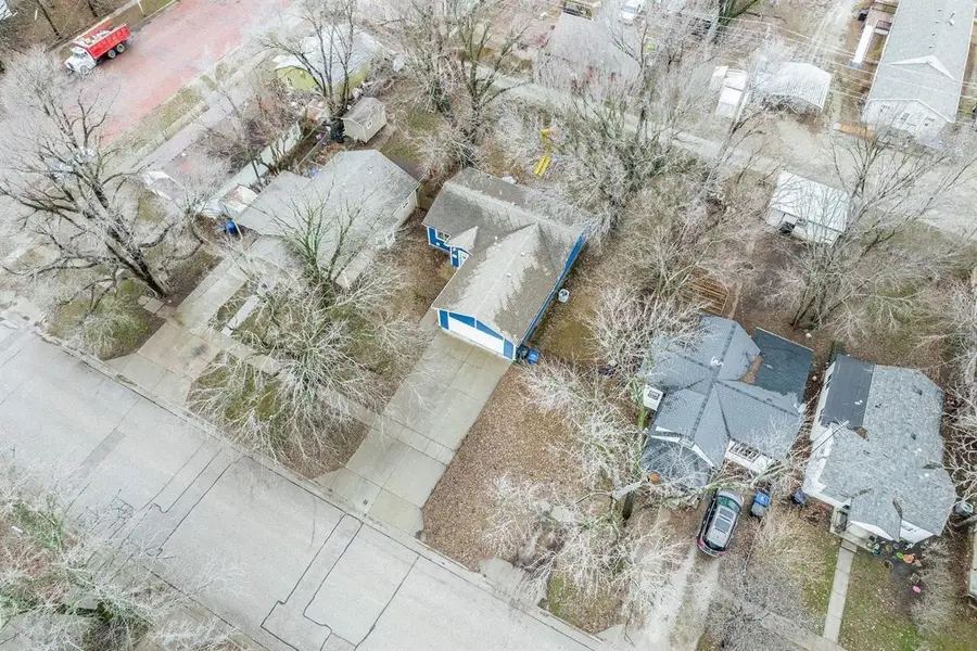 609 Osage St, Augusta, KS 67010 - #3