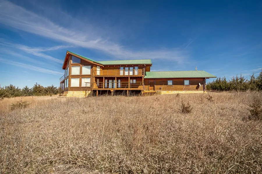 2197 240 Rd, Mankato, KS 66956 - #2