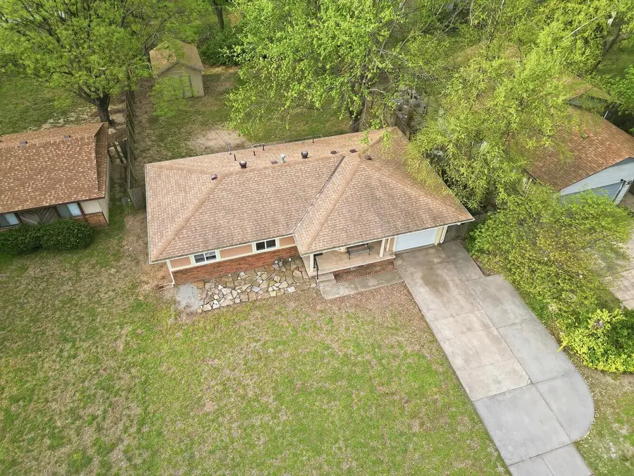 5103 W 11th St N, Wichita, KS 67212-1933 - #3