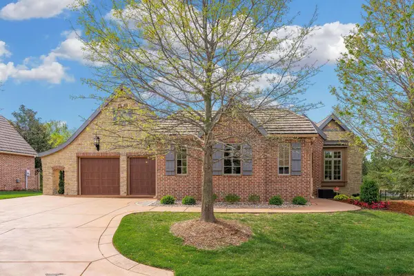 10501 E Genova St, Wichita, KS 67206