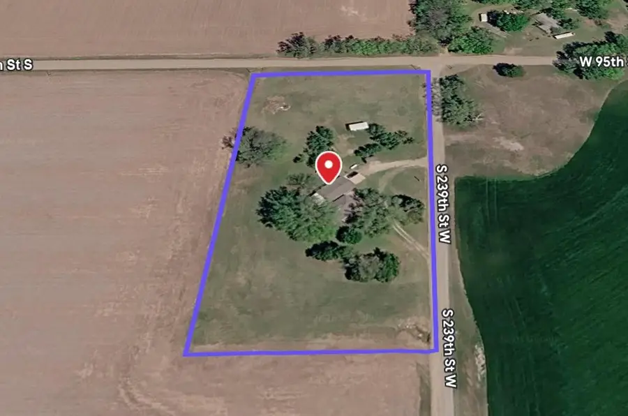 24000 W 95th St S, Viola, KS 67149 - #3