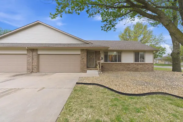 203 E 4th Ave, Cheney, KS 67025