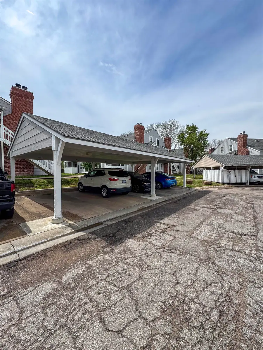 1717 S Cypress St, Wichita, KS 67207 - #3