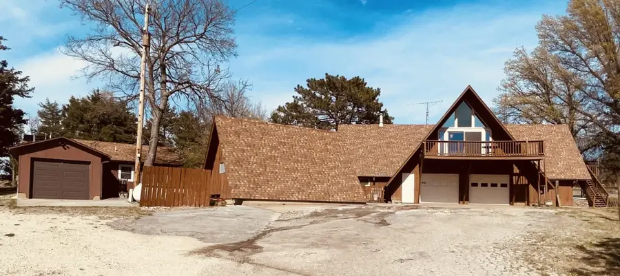 701 N Perry St, Brookville, KS 67425 - #3