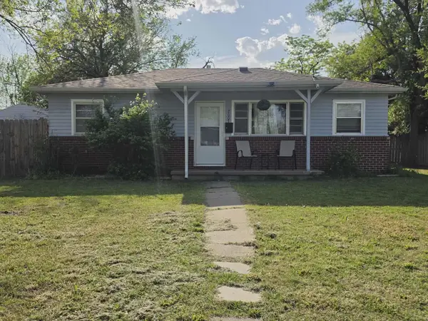 2003 S Euclid Ave, Wichita, KS 67213