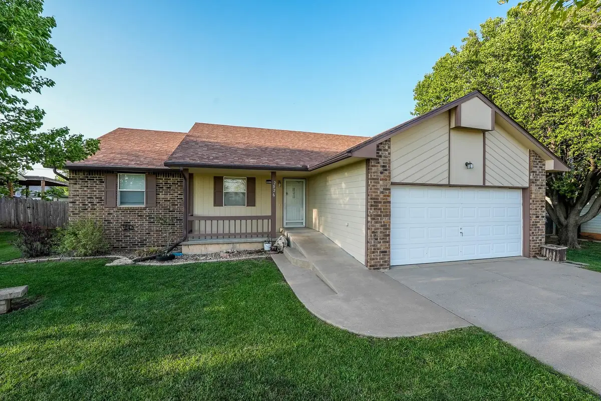 2926 W 3rd Ave, El Dorado, KS 67042 - #1