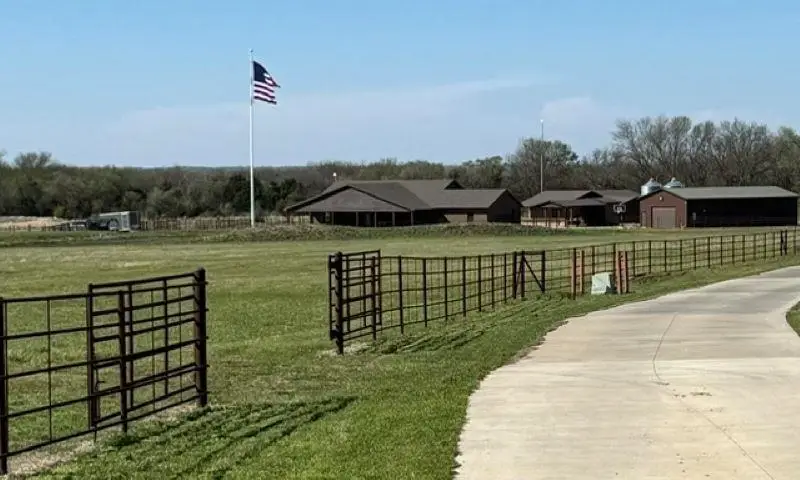 3496 SW 100th St, Augusta, KS 67010 - #1