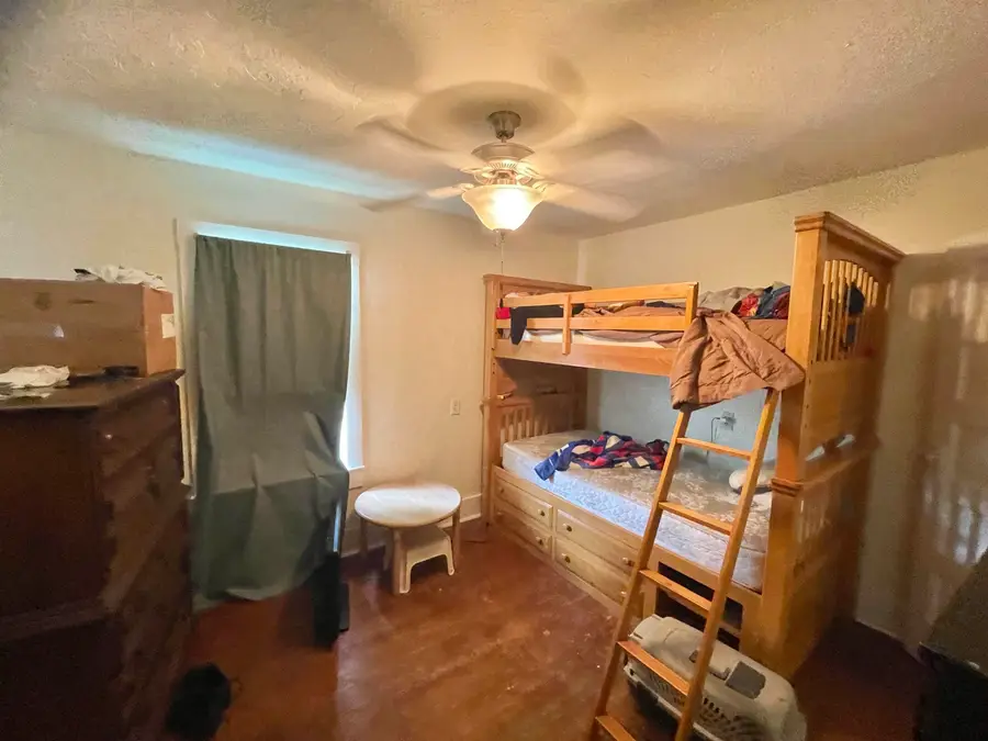 314 N College, Winfield, KS 67156 - #3