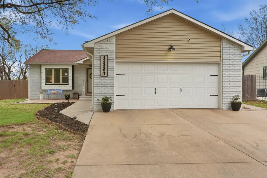 11207 W Delano St, Wichita, KS 67212 - #2