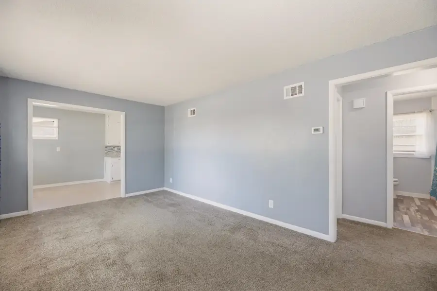 5320 S Madison Ave, Wichita, KS 67216 - #3