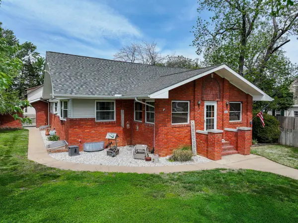 830 W Central Ave, El Dorado, KS 67042