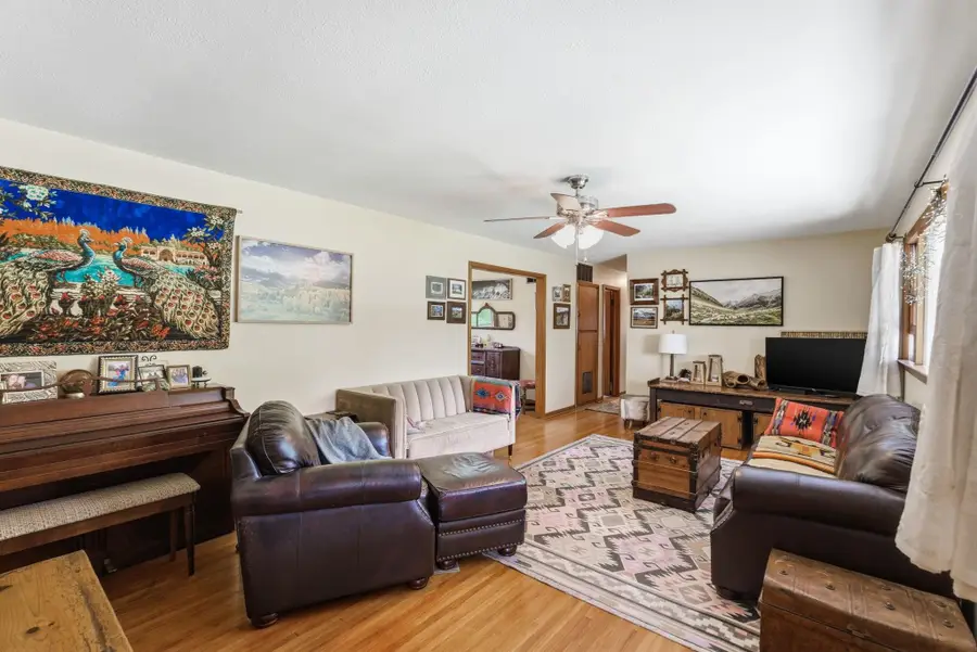 18 W Rolling Hills Dr, Wichita, KS 67212-3760 - #2